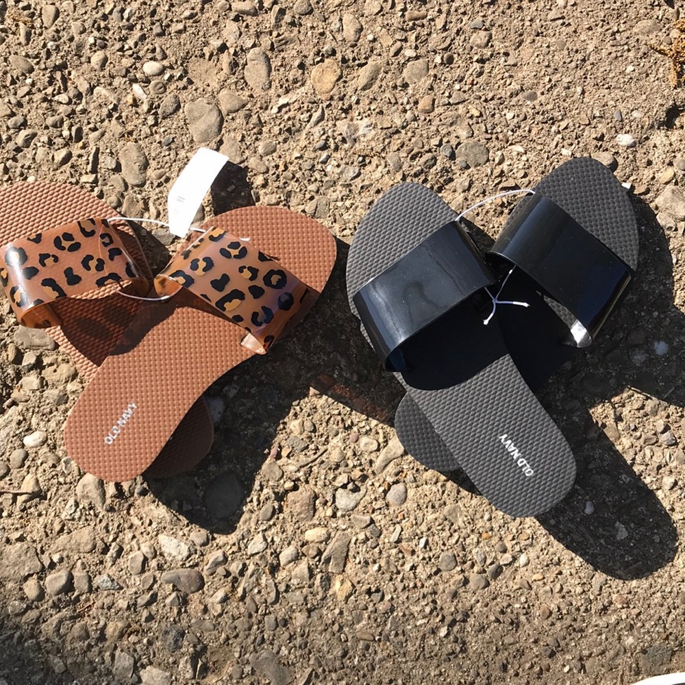 Old Navy slides!